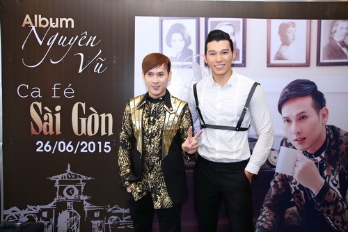 HH Diễm Hương đẹp quot;mũm mĩmquot; chúc mừng Nguyên Vũ - 12