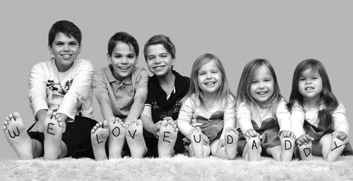 Ngắm ba bé gái sinh ba đẹp như thiên thần - 14