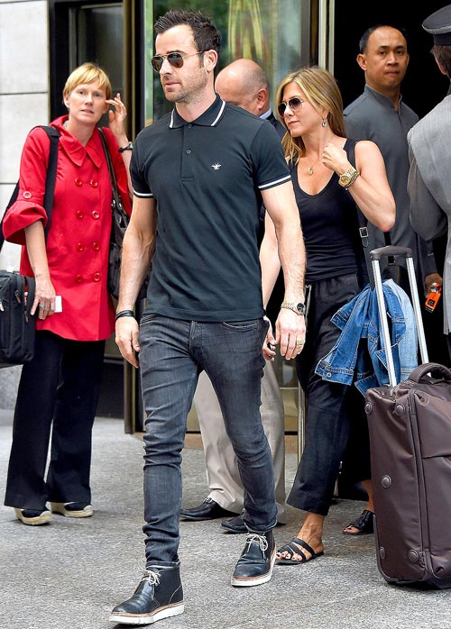 Rộ tin Jennifer Aniston hủy hôn vì hôn phu quot;cắm sừngquot; - 2