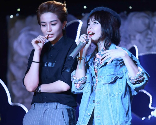 Chi Pu ôm chân Gil Lê khiến fan phát #039;cuồng#039; - 7