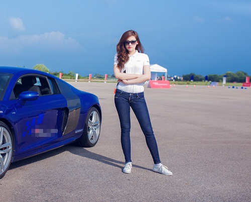 Thu Thảo, Tú Anh thân thiết như chị em tại sự kiện - 4