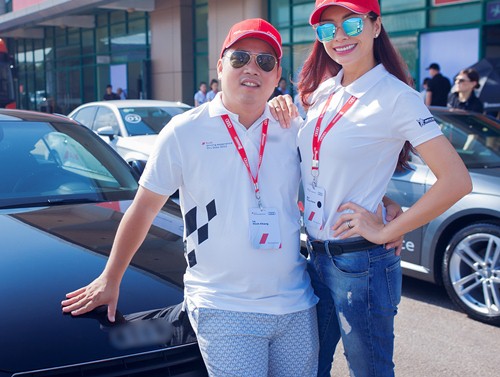 Thu Thảo, Tú Anh thân thiết như chị em tại sự kiện - 9