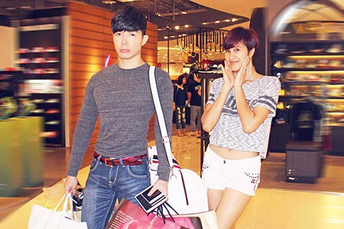 Nathan Lee đưa Phương Mai đi nước ngoài mua sắm mừng sinh nhật - 3