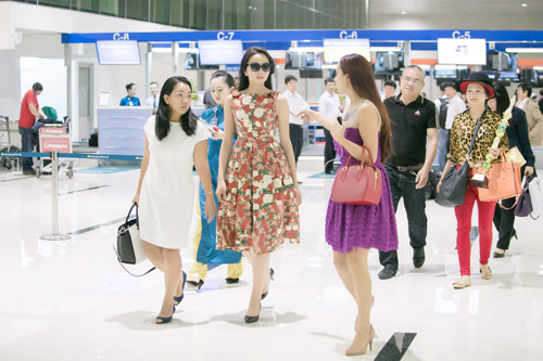 Những lần HH Kỳ Duyên nhận quot;gạch đáquot; từ công chúng - 6