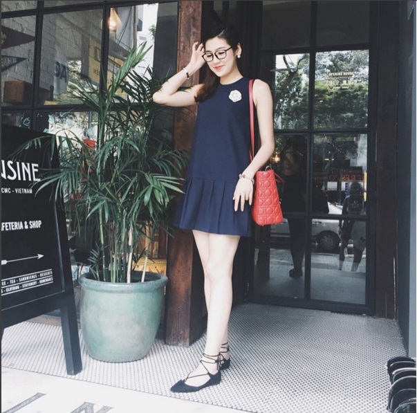 Sự thật bất ngờ khi bóc giá váy của Á hậu Tú Anh - 3