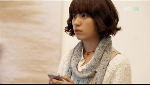 Mỹ nhân cười đẹp nhất Kbiz khốn khổ vì scandal của em trai - 2