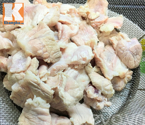 Thịt heo cháy cạnh xào chua ngọt ngon cơm - 4