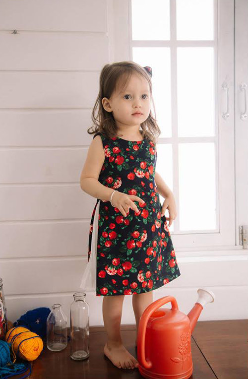 Đỗ Thị Hà khoe đôi chân thương hiệu 1m1 trong loạt váy áo đậm chất mùa hè -  2sao