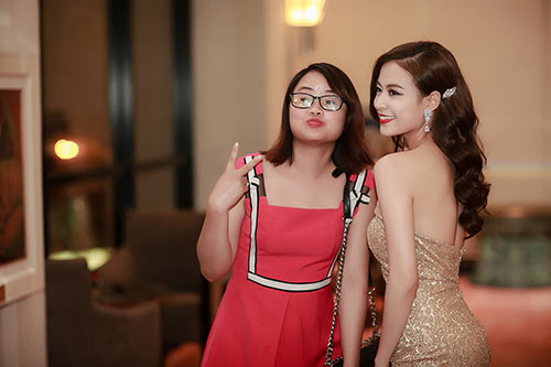 quot;Thẫn thờquot; vì lưng ong và vòng 3 quyến rũ của Hoàng Thùy Linh - 6