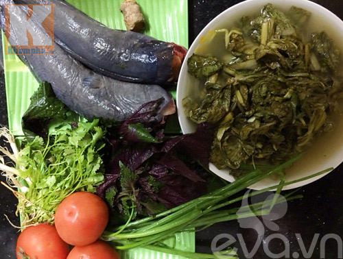 Canh cá trê dưa cải chua ngon cơm ngày hè - 1