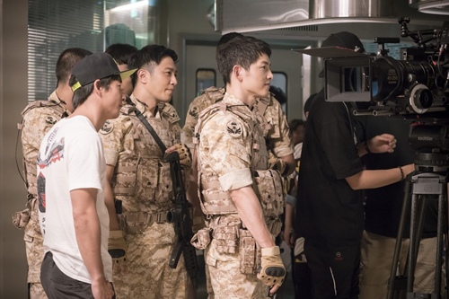 Giải đáp cụ thể 12 thắc mắc về Hậu duệ của mặt trời - 7