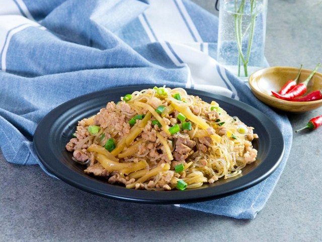 Bữa sáng ngon miệng với miến nấu thịt băm - 9