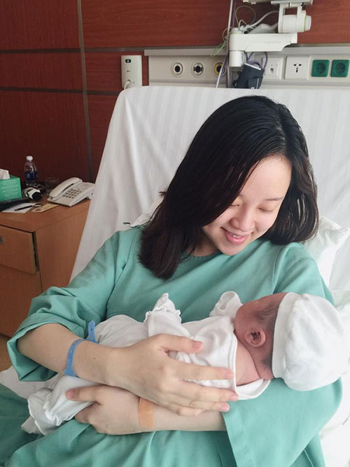 Cảnh bỉm sữa của dàn hotgirl ‘Nhật ký Vàng Anh’ sau 10 năm - 5