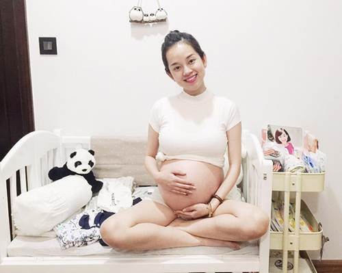 Cảnh bỉm sữa của dàn hotgirl ‘Nhật ký Vàng Anh’ sau 10 năm - 3