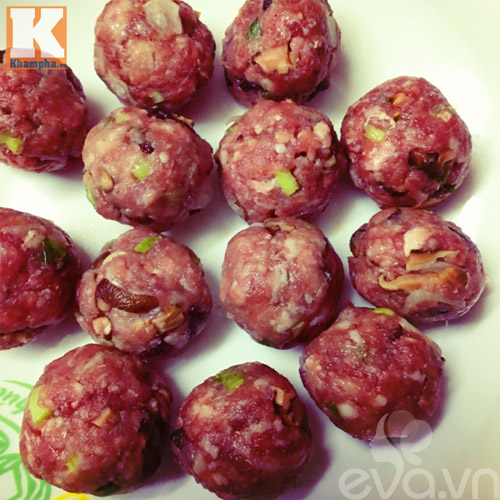 Thịt bò viên sốt cà chua đậm đà, ngon cơm - 6