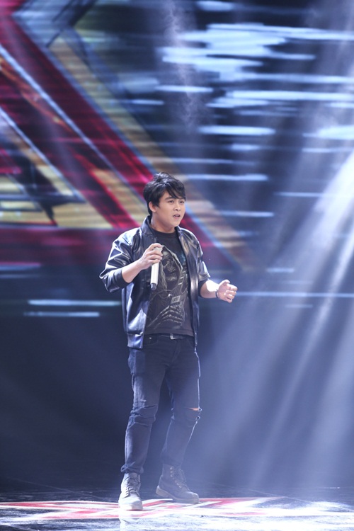 Chàng trai bị bệnh do bạo hành gây xúc động tại X-Factor - 10