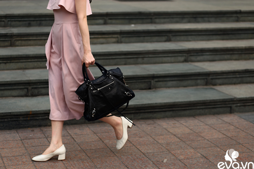 Street style tuần: Màu xám đang làm chị em say như điếu đổ - 3