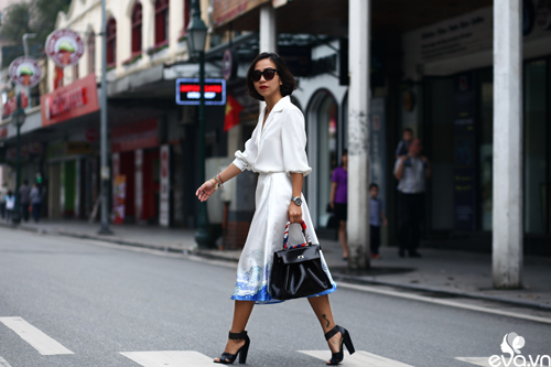 Street style tuần: Màu xám đang làm chị em say như điếu đổ - 9