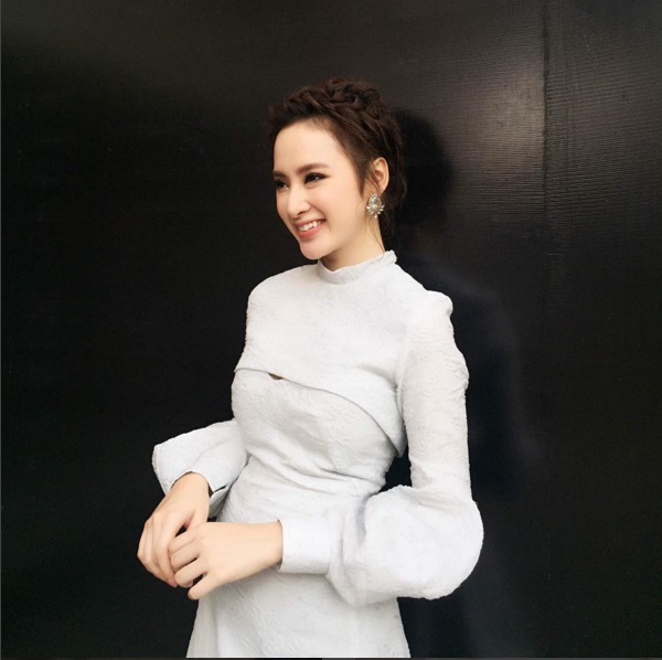 Muôn kiểu tóc đẹp đáng học hỏi của Angela Phương Trinh - 4