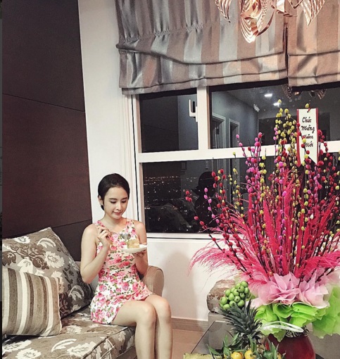 Muôn kiểu tóc đẹp đáng học hỏi của Angela Phương Trinh - 6