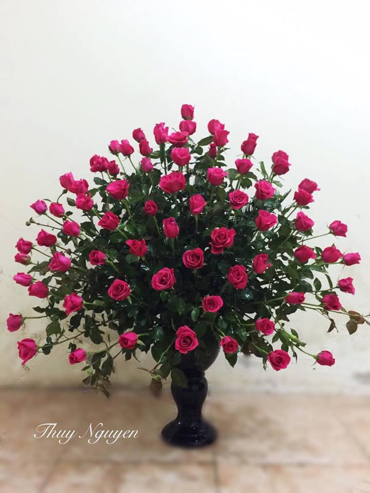 Những bình hồng trăm bông quot;nhìn là yêuquot; của mẹ U40 - 7