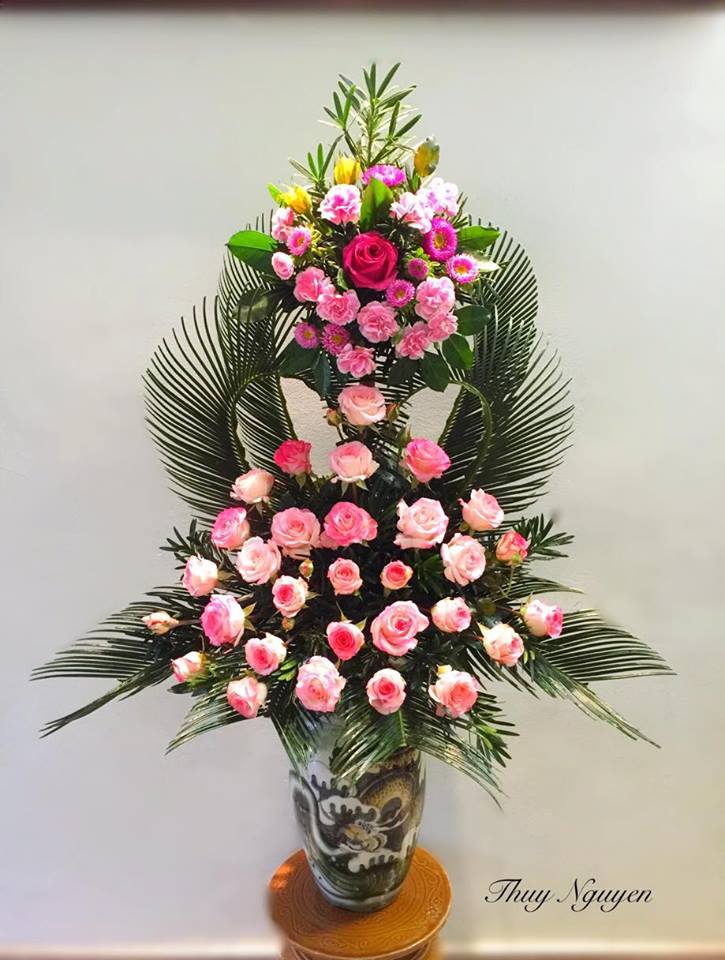 Những bình hồng trăm bông quot;nhìn là yêuquot; của mẹ U40 - 15