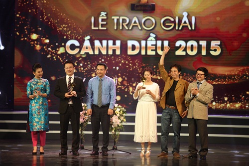 quot;Tuổi thanh xuânquot; của Nhã Phương lên ngôi tại Cánh Diều Vàng 2015 - 18