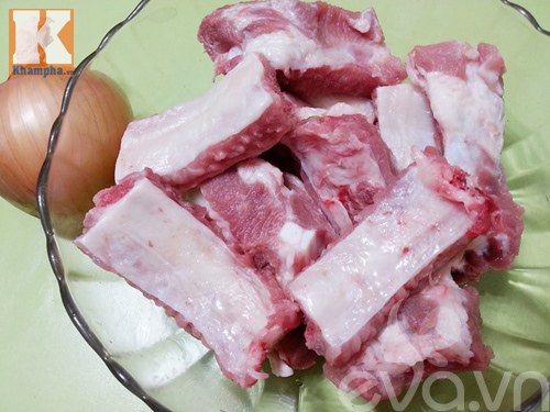 Sườn sốt cay kiểu Hàn vừa ngon lại dễ làm - 1