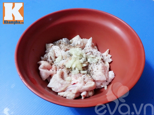 Da gà xóc muối ớt, lạ miệng mà ngon - 2