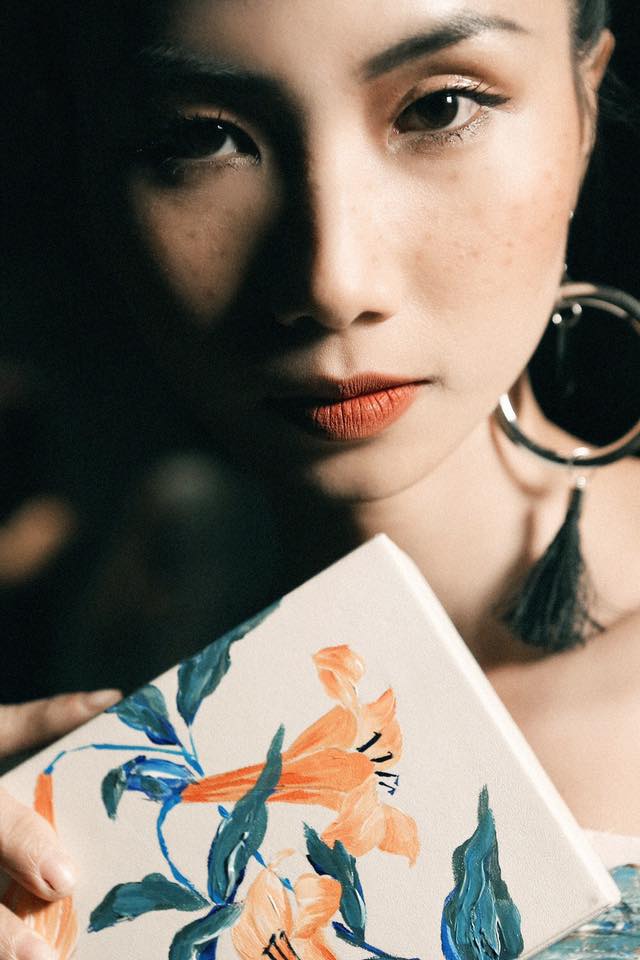 Chuyên gia tiết lộ hậu trường make up tuần lễ VN Quốc tế - 4