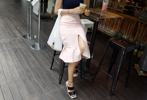 Chưa bao giờ dép lê sang chảnh như lúc này - 6