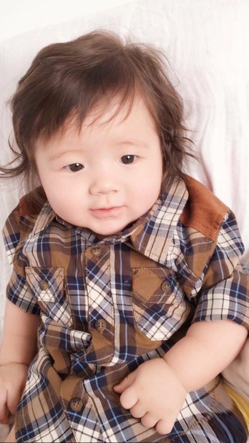 #039;Chao đảo#039; với nụ cười thiên thần của quý tử nhà Elly Trần - 6