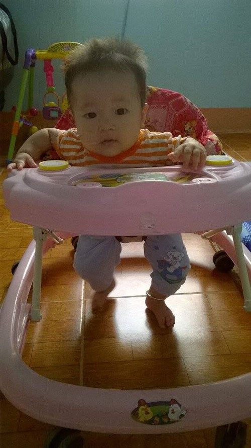 Nguyễn Huyền Trang - AD74315  - Cô bé ngoan ngoãn - 1