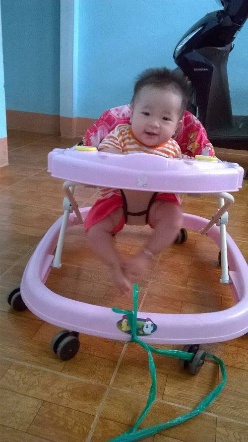 Nguyễn Huyền Trang - AD74315  - Cô bé ngoan ngoãn - 2