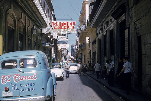 2016: Các quot;ông lớnquot; thời trang sẽ du hành tới đâu? - 1