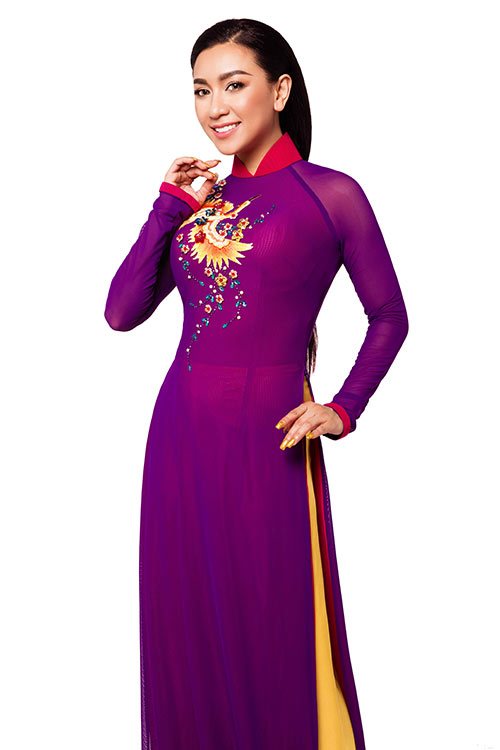 quot;Mỹ nhân phim mỳ ăn liềnquot; Y Phụng đẹp mặn mà tuổi 40 - 7