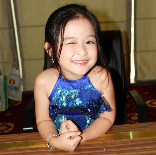 Ngắm nét tuyệt xinh của tiểu mỹ nhân “Gương mặt thân quen nhí” - 1