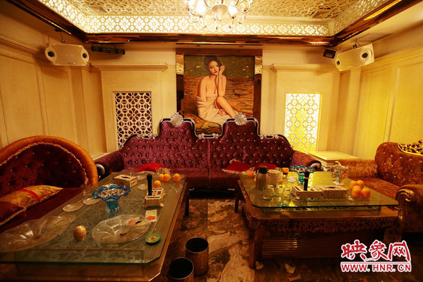 Choáng ngợp vẻ xa hoa trong chốn ăn chơi khét tiếng TQ - 7