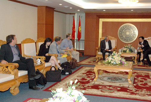 Mời nước ngoài tham gia điều tra sự cố cá biển chết - 1