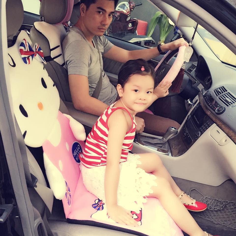 Chuyện siêu hài về cô bé ít tuổi nhất trong Bố ơi mình đi đâu thế - 1