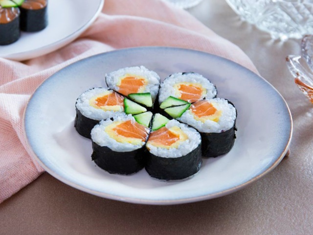 tuyet ngon voi sushi ca hoi tu lam - 10