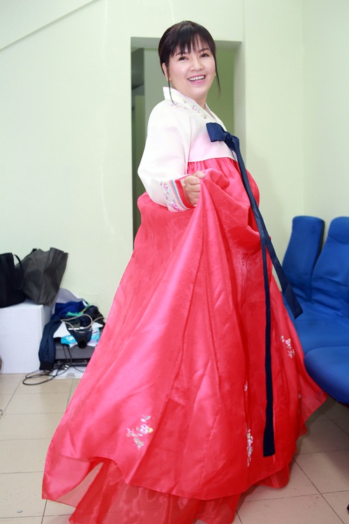 Diễn viên Ngọc Trinh: quot;Tôi muốn có con nhưng trời chưa choquot; - 2