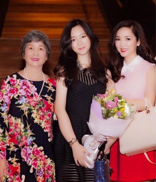 Kim Hiền và dàn sao Việt xúc động trong Ngày của Mẹ - 7