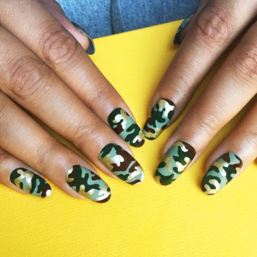 5 mẫu nail bạn nên thử trong mùa hè - 1