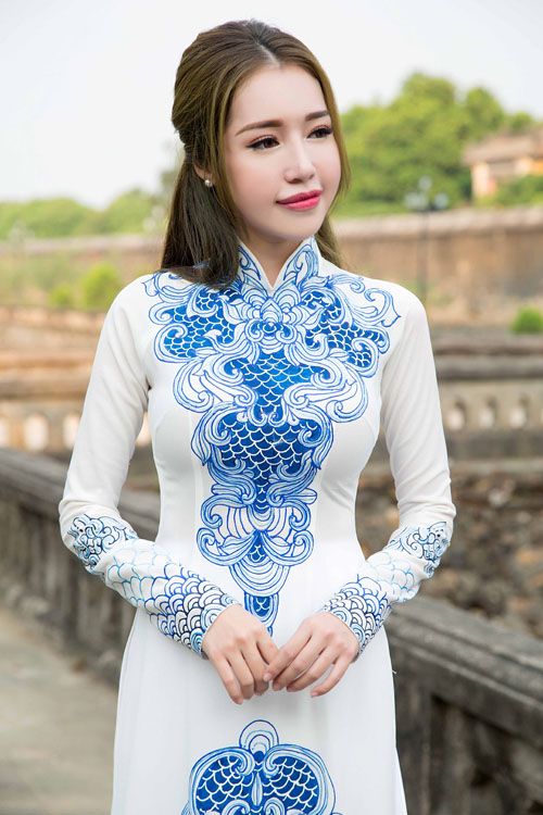 HH Hương Giang bụng bầu vượt mặt vẫn hot nhất tuần - 13