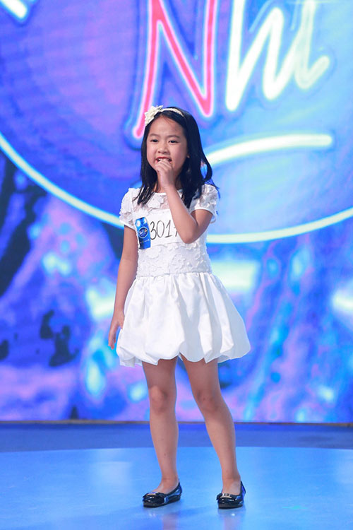 Cậu bé lai Việt - Sing khiến GK Vietnam Idol Kids quot;choángquot; vì hát quá hay - 5