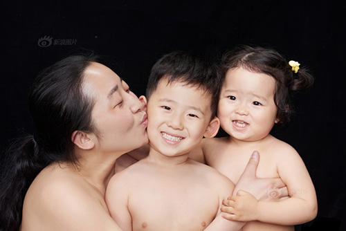 “Tan chảy” với bộ ảnh tuyệt đẹp về nụ hôn của mẹ và con - 13