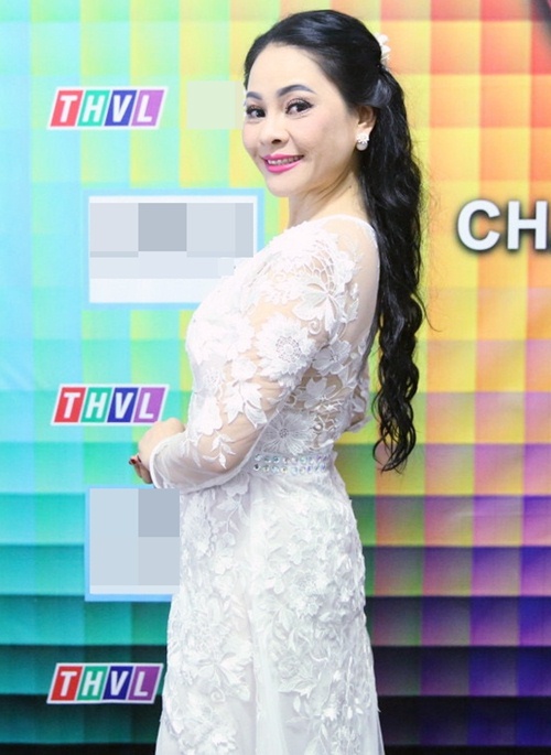 Lý Hùng hát karaoke bị Việt Trinh chê tả tơi - 16