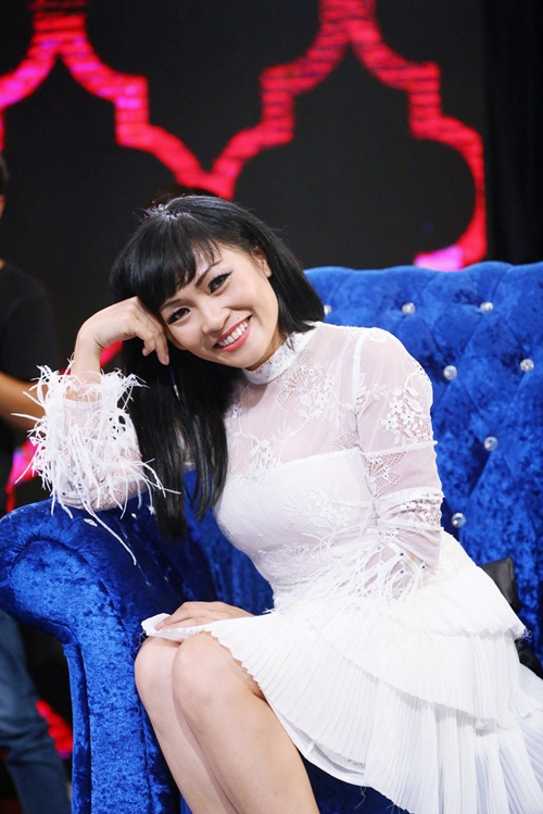 Lý Hùng hát karaoke bị Việt Trinh chê tả tơi - 12
