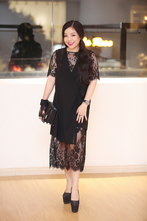 Thu Minh, Phạm Hương dát hàng hiệu vẫn bị chê - 6